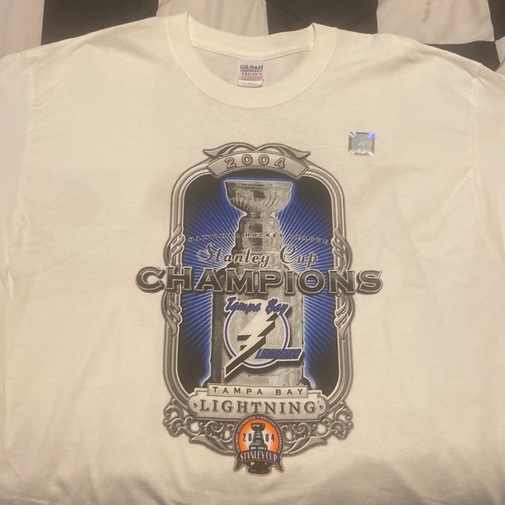 Tampa Bay Lightning 2004 Stanley Cup Champions Shirt Vinatge